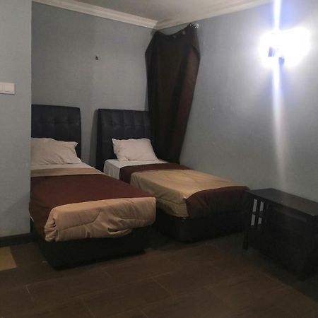 Oyo 90473 Opah Inn Hotel Kampong Ayer Terjun Extérieur photo